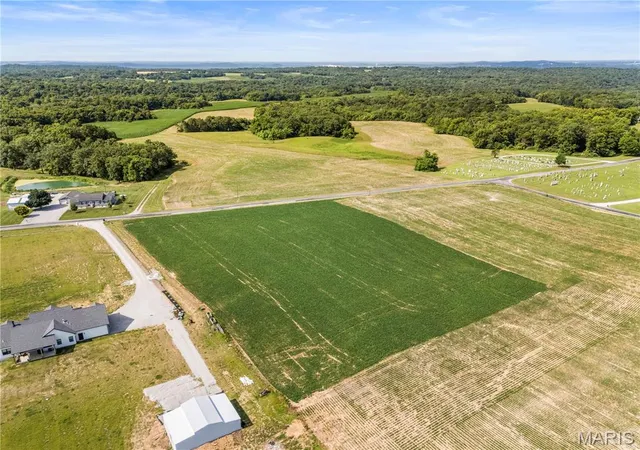 Homes for sale in Waterloo, IL | Lot 19 Kk Rd, Waterloo, IL 62298 | MLS# MIS26039060