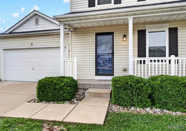 Homes for sale in Wentzville, MO | 3 Flying Fox Wy, Wentzville, MO 63385 | MLS# MIS26039069