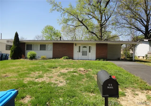1st image of 10323 Varnum Dr, Saint Louis, MO 63136 | MLS# MIS26039085