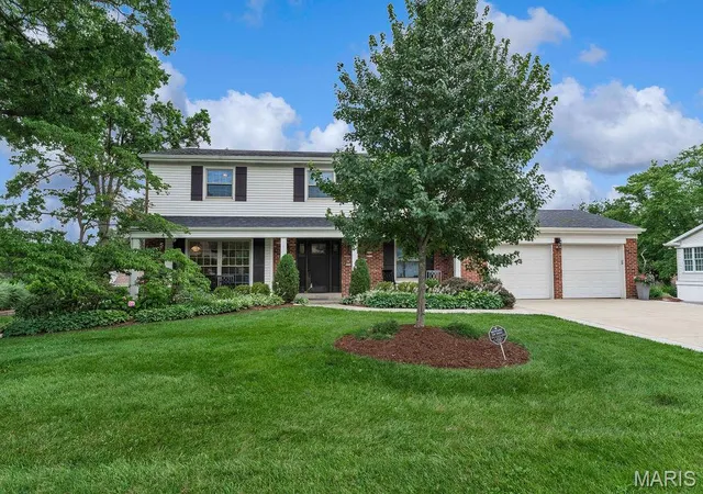 Photo 1 of Single family home for sale at 1714 Greening Ln, Saint Louis, MO 63122 | MLS# MIS26039092 | Listing updated on 2026-10-05