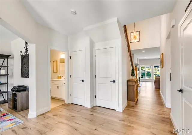 5th image of 688 Bluffs View Ct, Eureka, MO 63025 | MLS# MIS26039103
