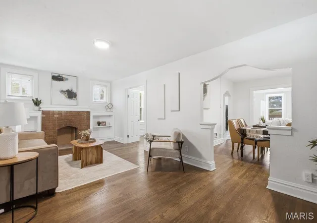 Photo 4 of Single family home for sale at 4117 Ravenwood Ave, Saint Louis, MO 63121 | MLS# MIS26039116 | Listing updated on 2026-06-19