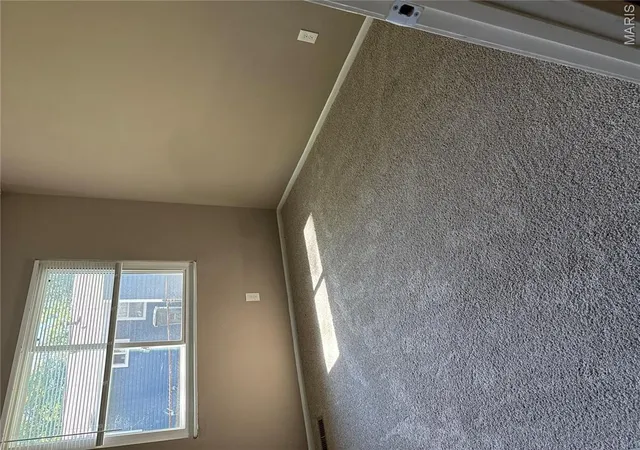 4th image of 2423 Soundview Ct, Florissant, MO 63031 | MLS# MIS26039122