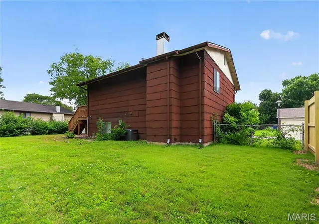 31st image of 15553 95th Ave, Florissant, MO 63034 | MLS# MIS26039136