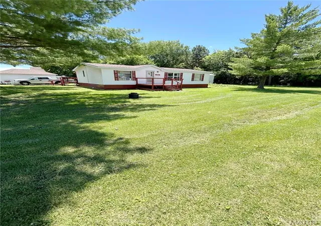 Homes for sale in Bellflower, MO | 308 E Montgomery St, Bellflower, MO 63333 | MLS# MIS26039138