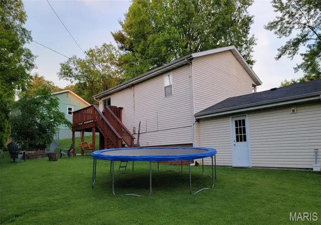 Homes for sale in Rolla, MO | 1303 Woodlawn Dr, Rolla, MO 65401 | MLS# MIS26039145