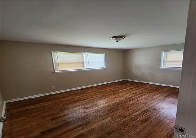 Photo 4 of Single family home for sale at 1201 Walker Ave, Saint Louis, MO 63138 | MLS# MIS26039158 | Listing updated on 2026-10-02