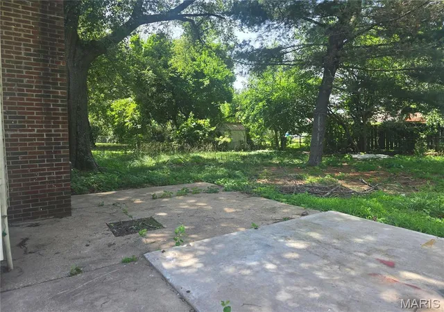 Homes for sale in Sikeston, MO | 905 S Prairie St, Sikeston, MO 63801 | MLS# MIS26039161