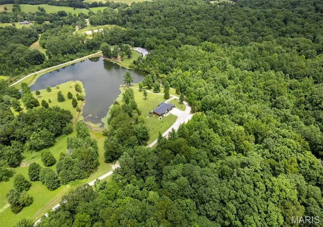 Homes for sale in Cape Girardeau, MO | 785 County Road 612, Cape Girardeau, MO 63701 | MLS# MIS26039174