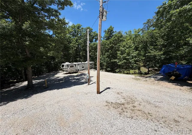 Homes for sale in Perryville, MO | 5121 Dipper Ln, Perryville, MO 63775 | MLS# MIS26039183