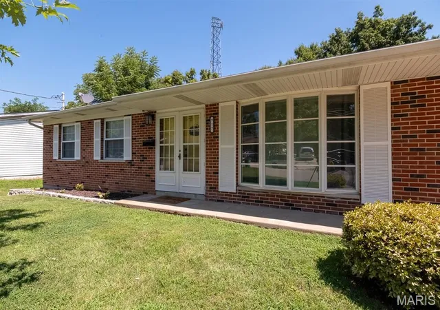 Homes for sale in Festus, MO | 917 Terrace Dr, Festus, MO 63028 | MLS# MIS26039186