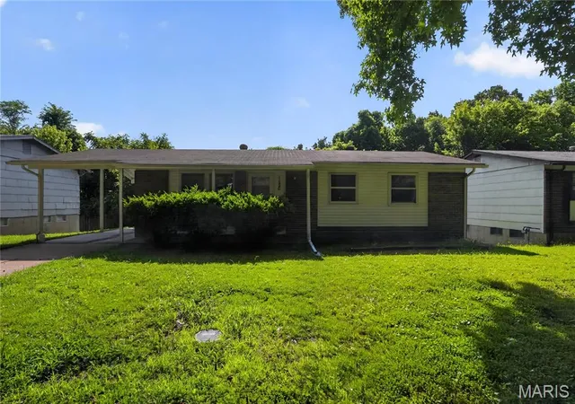 5th image of 11926 Rio Grande Dr, St Louis, MO 63138 | MLS# MIS26039210
