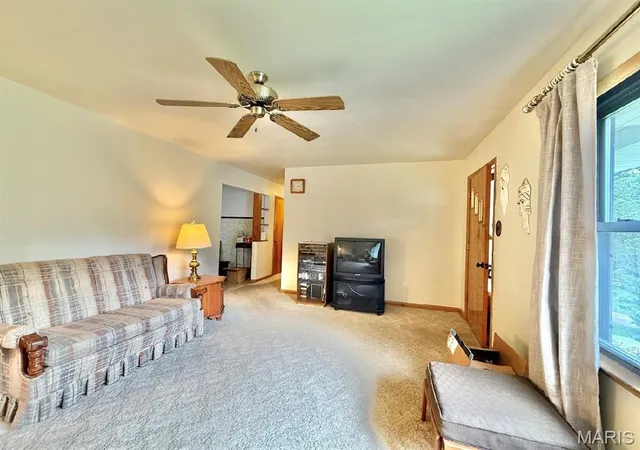 Homes for sale in Oakville, MO | 7127 Becker Rd, Oakville, MO 63129 | MLS# MIS26039214