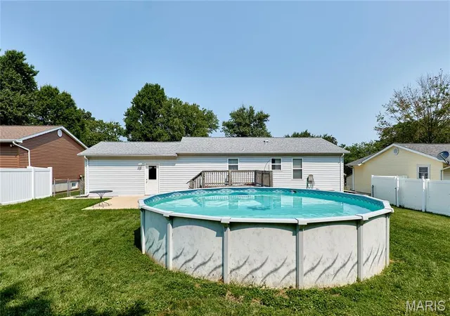 2nd image of 2122 Casa Blanca Dr, Arnold, MO 63010 | MLS# MIS26039260