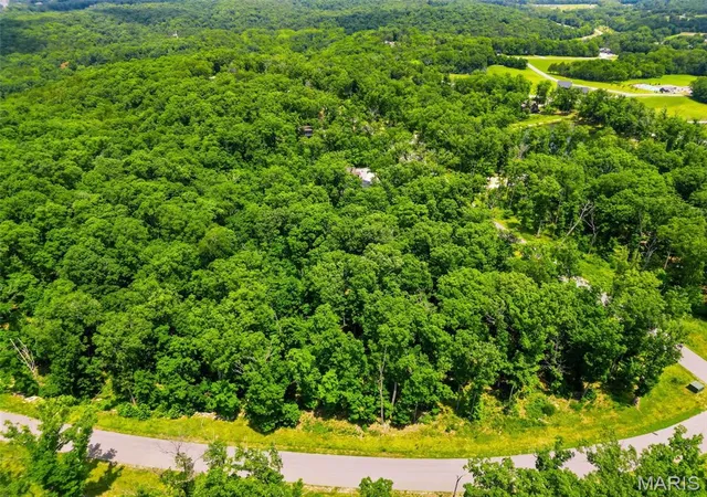 2nd image of 2833 Tyrolean Way Dr, Wright City, MO 63390 | MLS# MIS26039265