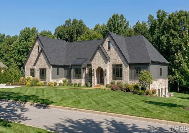 3rd image of 1 Tbb Sedona @ Manor Hill, Town And Country, MO 63131 | MLS# MIS26039290