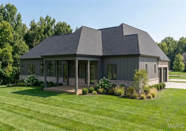 4th image of 1 Tbb Sedona @ Manor Hill, Town And Country, MO 63131 | MLS# MIS26039290