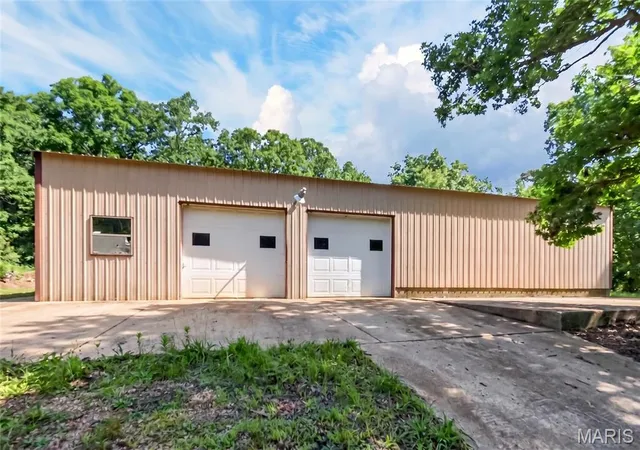 2nd image of 24315 E Hwy 32, Lebanon, MO 65536 | MLS# MIS26039292