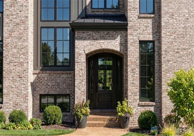 Photo 3 of Mansion for sale at 1 Tbb Hawthorne I @ Manor Hill, Saint Louis, MO 63131 | MLS# MIS26039294 | Listing updated on 2026-07-28