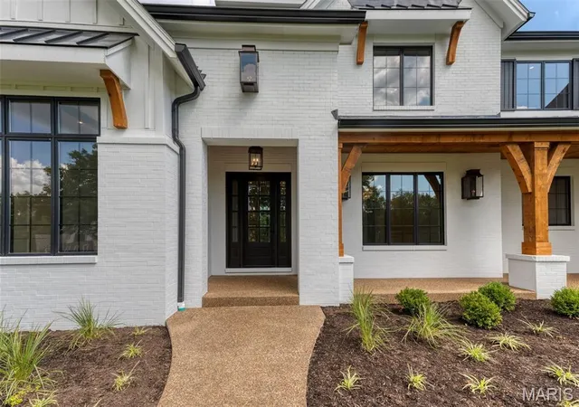 4th image of 1 Tbb Westchester Iv @ Manor Hill, Town And Country, MO 63131 | MLS# MIS26039305