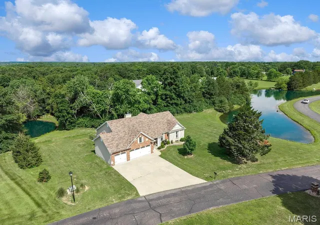 Homes for sale in Troy, MO | 31 Pine Lake Dr, Troy, MO 63379 | MLS# MIS26039328