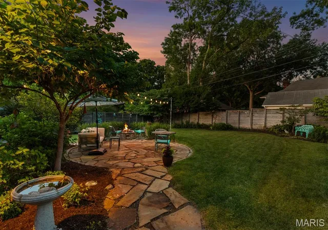4th image of 1524 N Berry Rd, Rock Hill, MO 63119 | MLS# MIS26039332