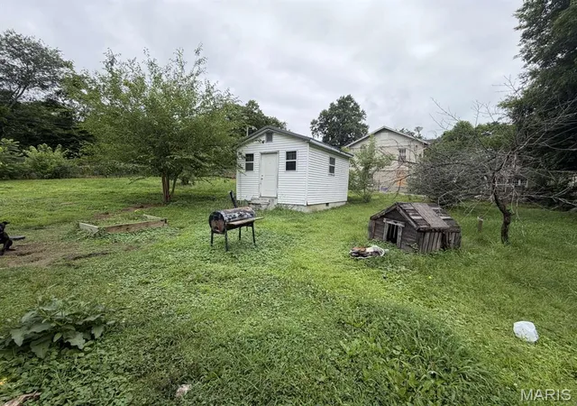 Homes for sale in Poplar Bluff, MO | 1005 Spring St, Poplar Bluff, MO 63901 | MLS# MIS26039338