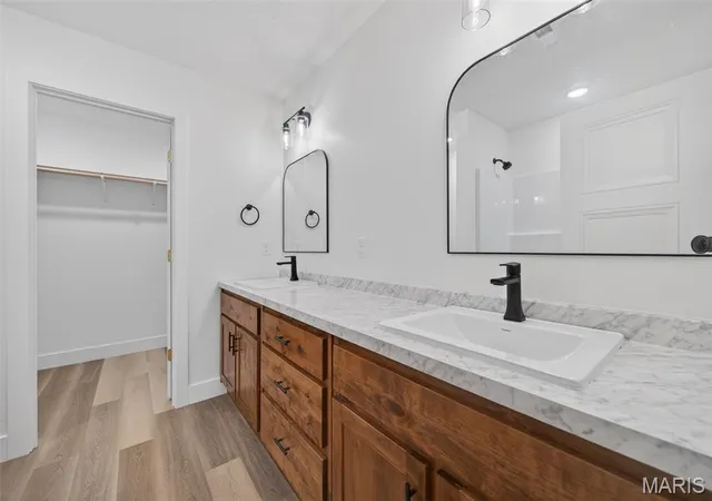 Photo 4 of Single family home for sale at 252 Garfield St, Lebanon, MO 65536 | MLS# MIS26039433 | Listing updated on 2026-08-01