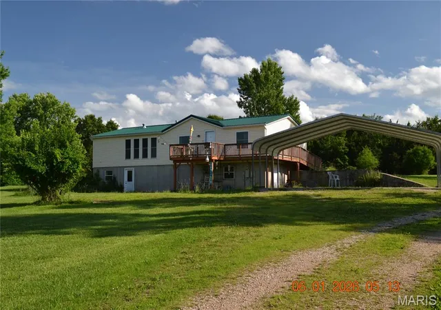Homes for sale in De Soto, MO | 4350 Silver Springs Road, De Soto, MO 63628 | MLS# MIS26039446