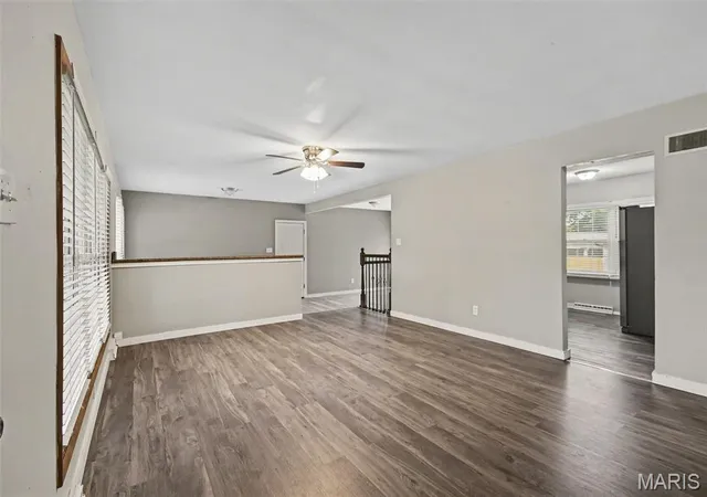 Homes for sale in Hazelwood, MO | 6706 Vineland Dr, Hazelwood, MO 63042 | MLS# MIS26039478