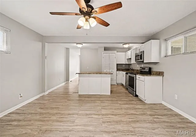 Homes for sale in Hazelwood, MO | 1555 Ville Gloria Ln, Hazelwood, MO 63042 | MLS# MIS26039480