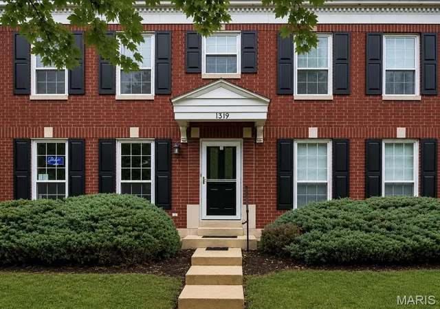 1st image of 1319 Parkview Estates Dr, Ellisville, MO 63021 | MLS# MIS26039498