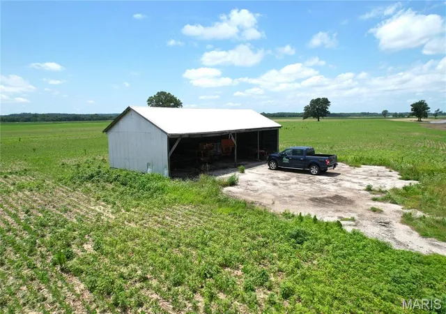 Homes for sale in Prairie Du Rocher, IL | 0 Fish Lake, Prairie Du Rocher, IL 62277 | MLS# MIS26039503