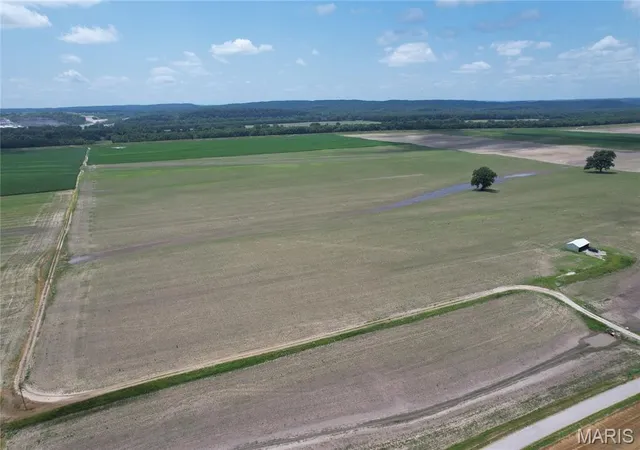 Homes for sale in Prairie Du Rocher, IL | 0 Fish Lake, Prairie Du Rocher, IL 62277 | MLS# MIS26039503