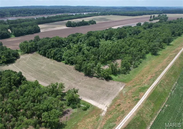 Homes for sale in Prairie Du Rocher, IL | 0 Fish Lake, Prairie Du Rocher, IL 62277 | MLS# MIS26039503