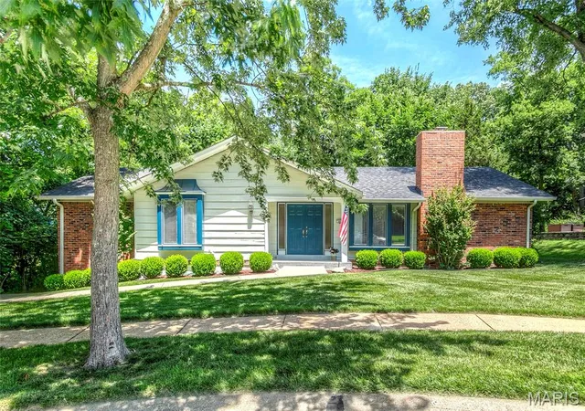 1st image of 501 Clayworth Dr, Ballwin, MO 63011 | MLS# MIS26039506