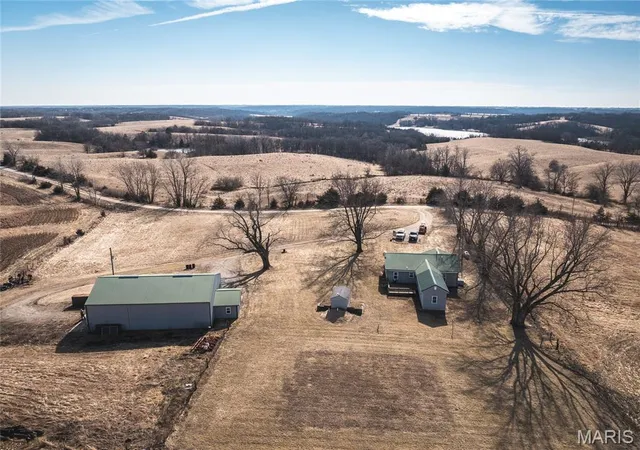 Homes for sale in Greencastle, MO | 61120 Jubilee, Greencastle, MO 63545 | MLS# MIS26039512
