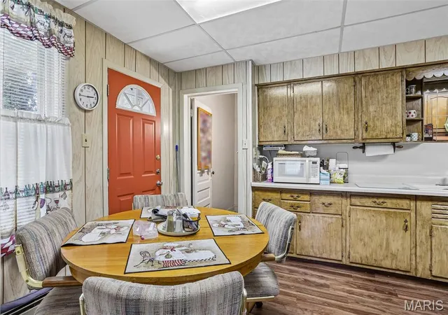 Photo 3 of Single family home for sale at 602 N Harrison St, Litchfield, IL 62056 | MLS# MIS26039513 | Listing updated on 2026-07-19