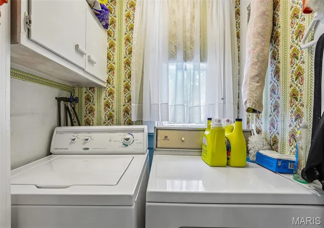 Photo 3 of Single family home for sale at 602 N Harrison St, Litchfield, IL 62056 | MLS# MIS26039513 | Listing updated on 2026-07-19