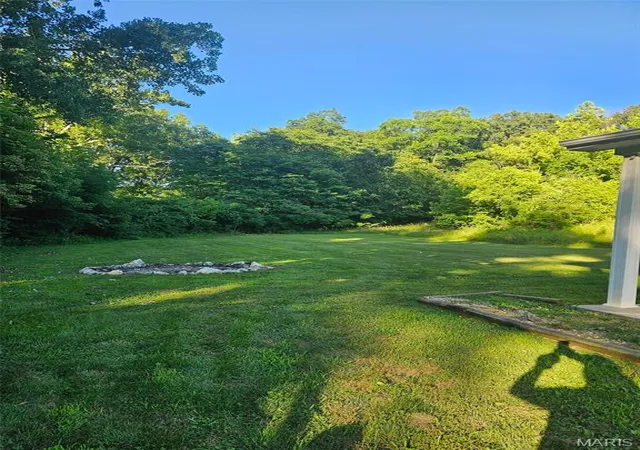 13th image of 1329 Poor Farm Hollow Rd, Hardin, IL 62047 | MLS# MIS26039529