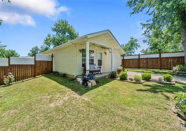 Homes for sale in Perryville, MO | 1701 E Harvest Cir, Perryville, MO 63775 | MLS# MIS26039532