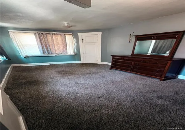 Homes for sale in Belleville, IL | 3220 W Main St, Belleville, IL 62226 | MLS# MIS26039552