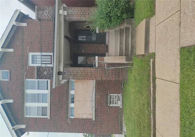 Multi family home for sale at 4700 Lee Ave, St Louis, MO 63115 | MLS# MIS26039583