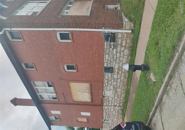 Photo 3 of Multi family home for sale at 4700 Lee Ave, St Louis, MO 63115 | MLS# MIS26039583 | Listing updated on 2026-09-26