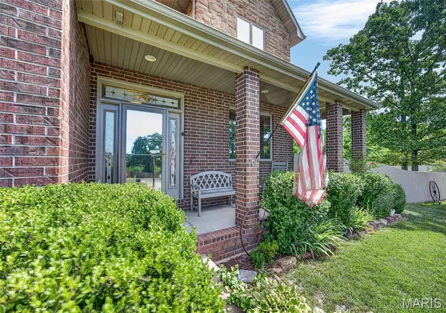 Homes for sale in St Robert, MO | 106 Bruce Dr, St Robert, MO 65584 | MLS# MIS26039598