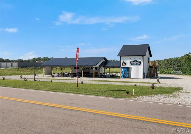Homes for sale in Perryville, MO | 7024 Lake Point Dr, Perryville, MO 63775 | MLS# MIS26039599