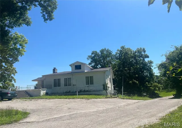 2nd image of 15000 Sinks Rd, Florissant, MO 63034 | MLS# MIS26039608