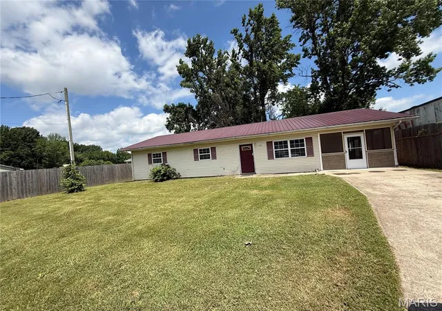 Homes for sale in Poplar Bluff, MO | 124 County Road 306, Poplar Bluff, MO 63901 | MLS# MIS26039610