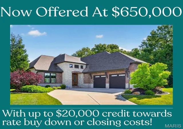 Single family home for sale at 6313 E Park Row, Maryville, IL 62062 | MLS# MIS26039617