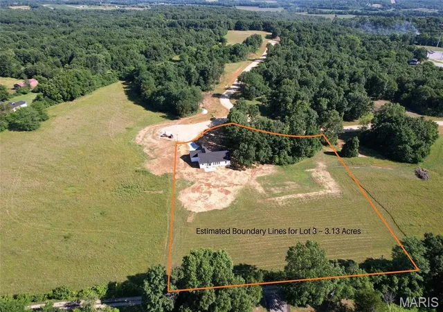 2nd image of 11 Oakview Ct, Troy, MO 63379 | MLS# MIS26039626